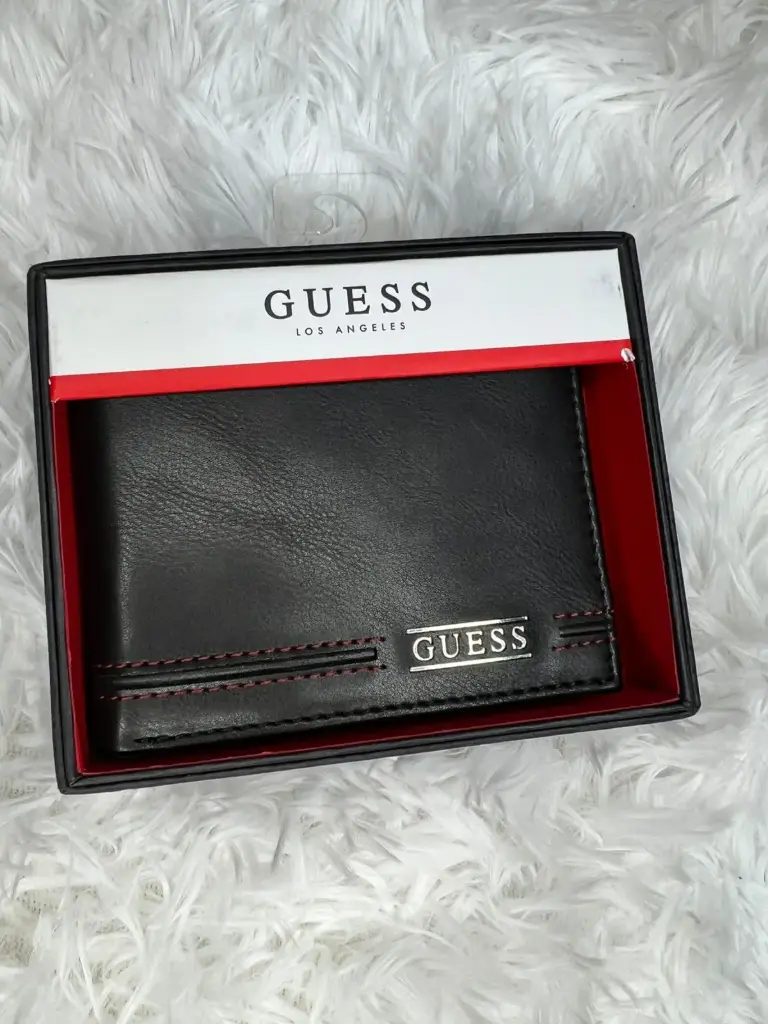 Billetera Guess Negro 31GO220138